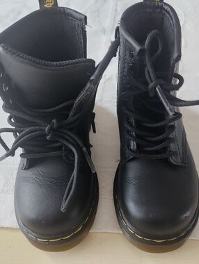 Doc Martens Toddler Size 8 1460T Black Leather Boots.